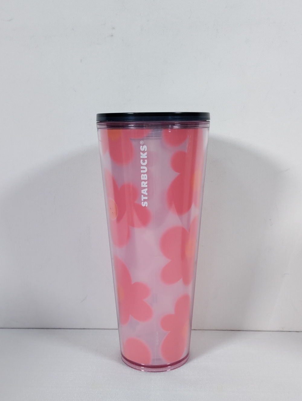 I098 Starbucks 2025 Valentine's Day Pink Pixel Heart Venti Cold Tumbler 24 oz